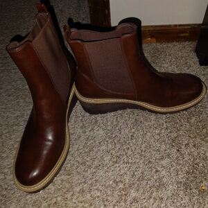 Elegant Brown Ankle Booties, stylish and Very Comfortable❣️